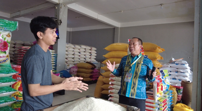 keterangan penjual beras